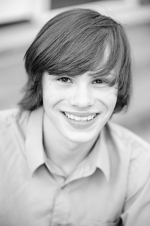 Sonce Landa_Andrew_Headshot