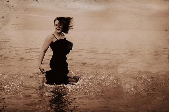 AudreySenior-127sepia
